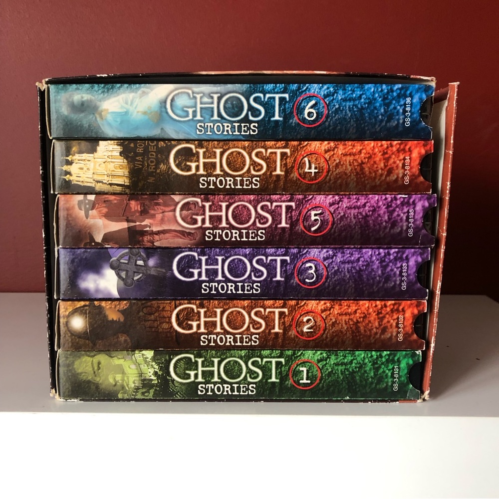 👛 (ANY 2 Sets/$35) 6 VHS GHOST STORIES featuring Host Patrick Macnee
